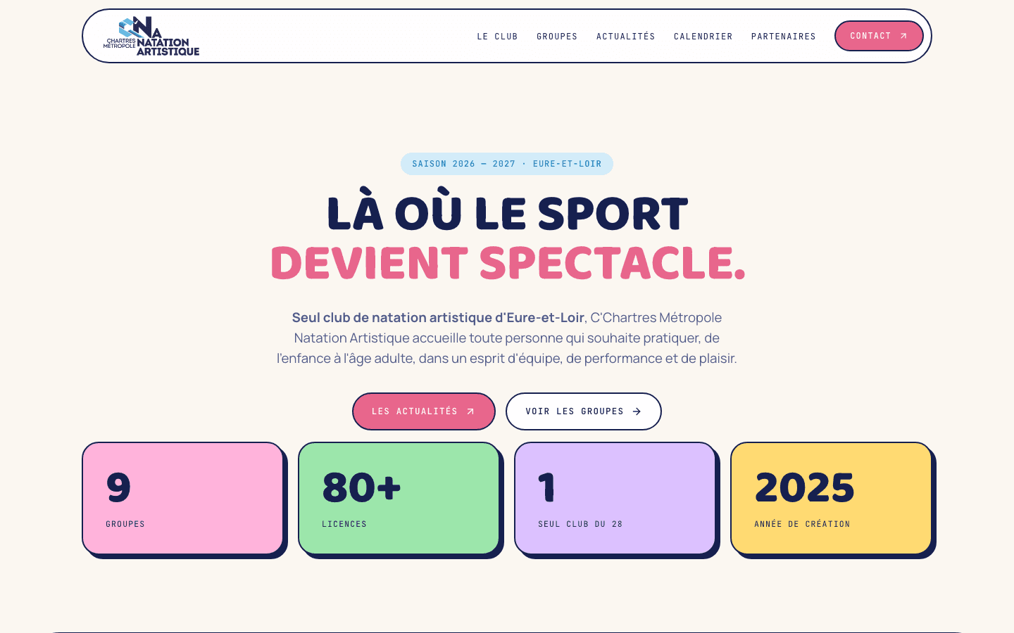 Page d’accueil du site de C’Chartres Métropole Natation Artistique, titre « Là où le sport devient spectacle »